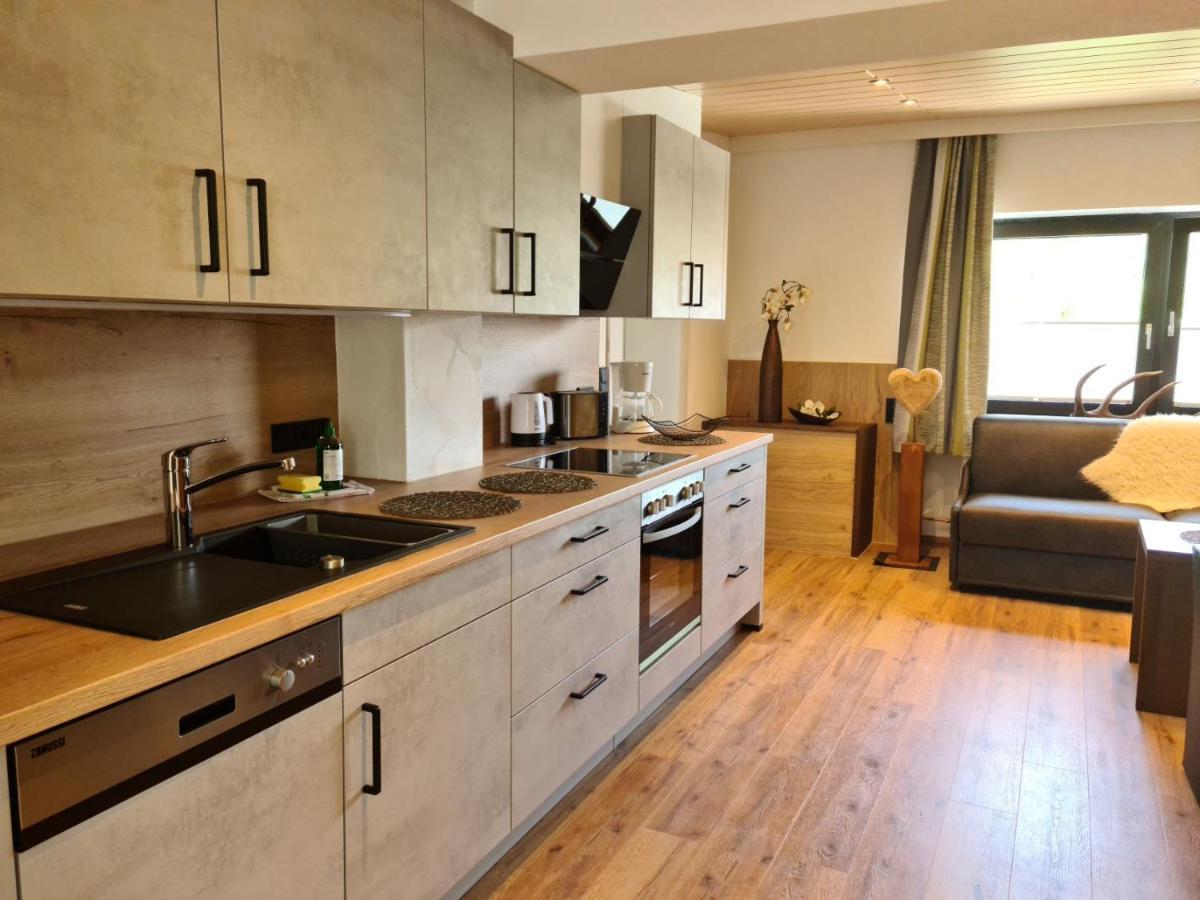 Apartamento Haus Haberstock Riezlern Exterior foto
