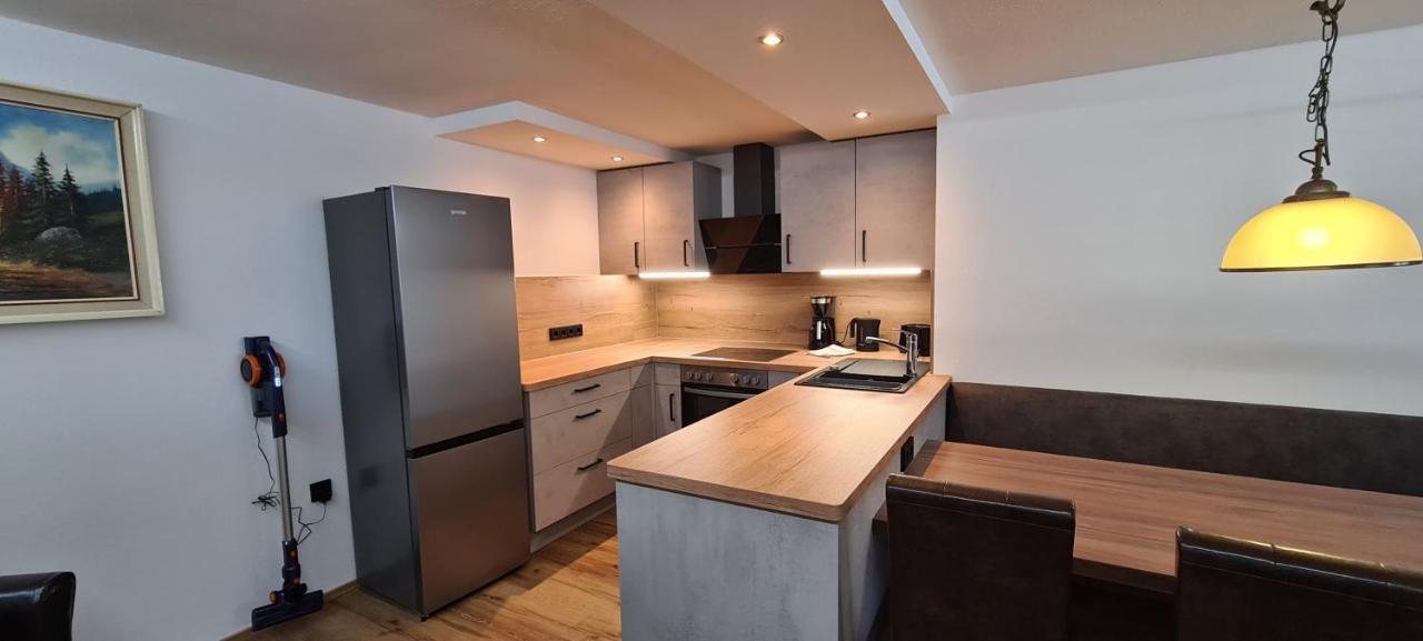 Apartamento Haus Haberstock Riezlern Exterior foto